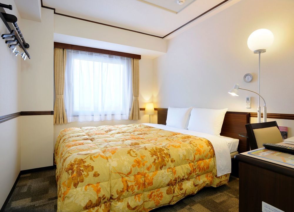Toyoko Inn Kashiwa Eki Nishi Guchi Εξωτερικό φωτογραφία